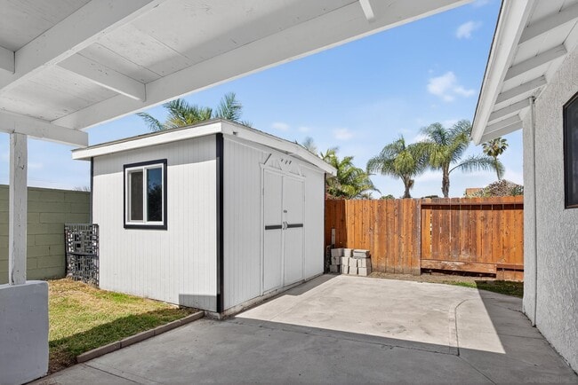 Building Photo - 3907 Genine Dr