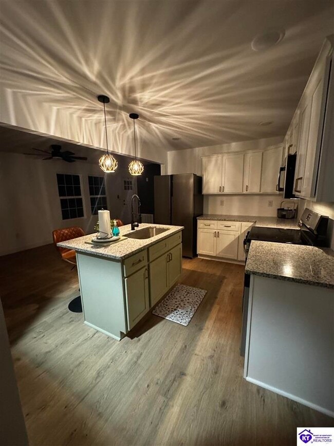 Building Photo - 564 St John Church Rd