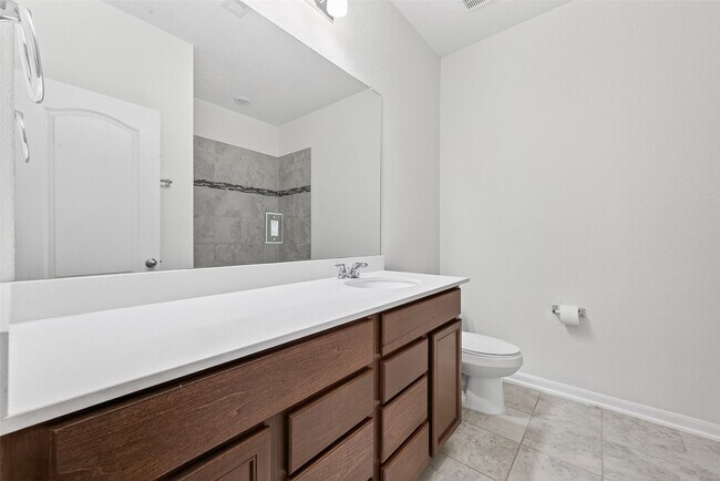 Building Photo - 25611 Reign Wayman Ct