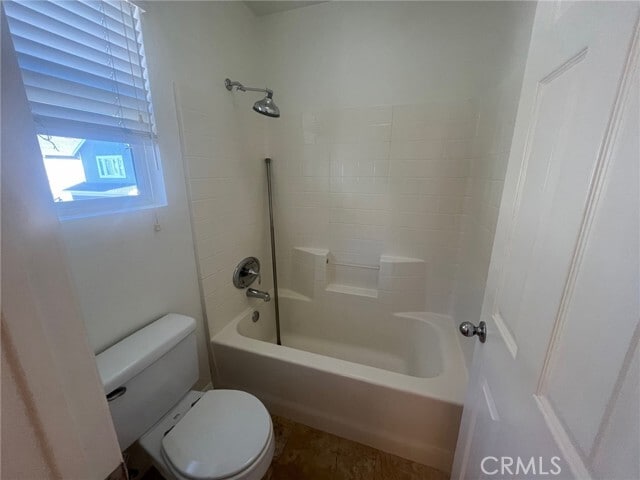 Building Photo - 43 Bluff Cove Dr