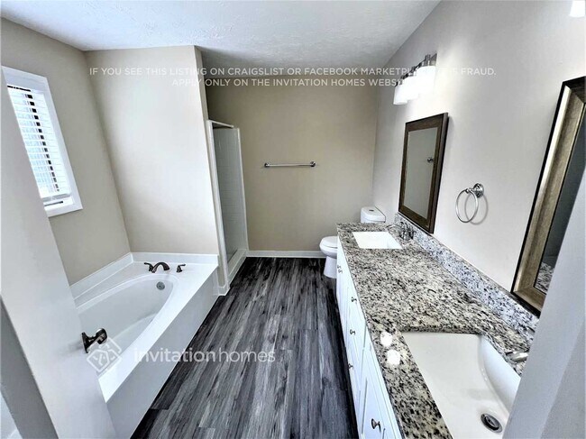 Building Photo - 5006 Stoney Point Cir