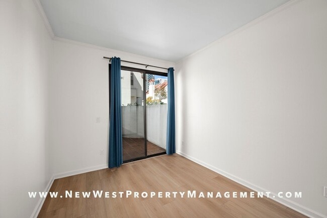 Building Photo - Lovely Marina District 2-bedroom at Park R...