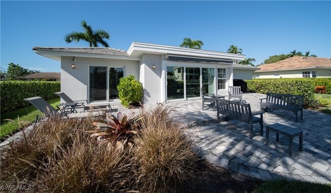 Building Photo - 911 Heron Ct