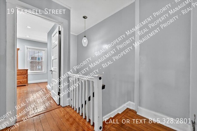 Building Photo - 19 Farrell St