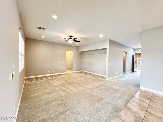 Building Photo - 2117 Thames View St