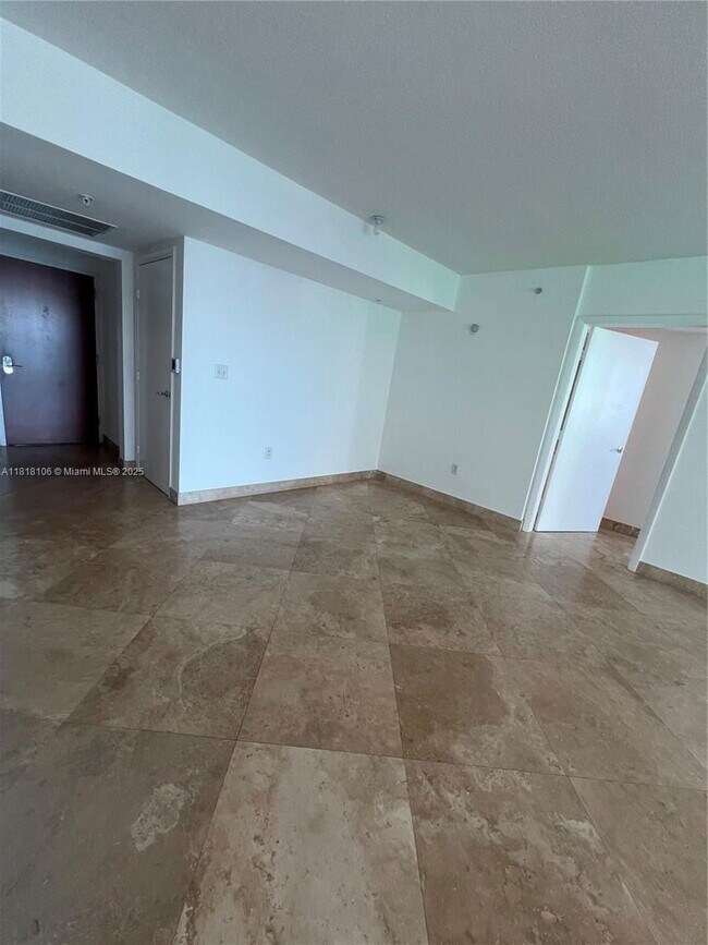 Building Photo - 31 SE 5th St