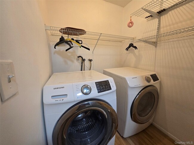 Building Photo - 184 Deer Ct Dr