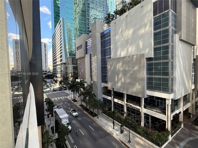 Building Photo - 300 Biscayne Blvd Way