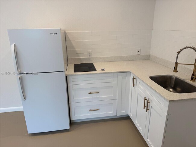 Building Photo - 340 NW 138th St