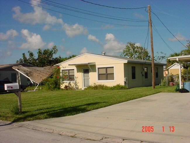 Primary Photo - 308 Jonquil Ln