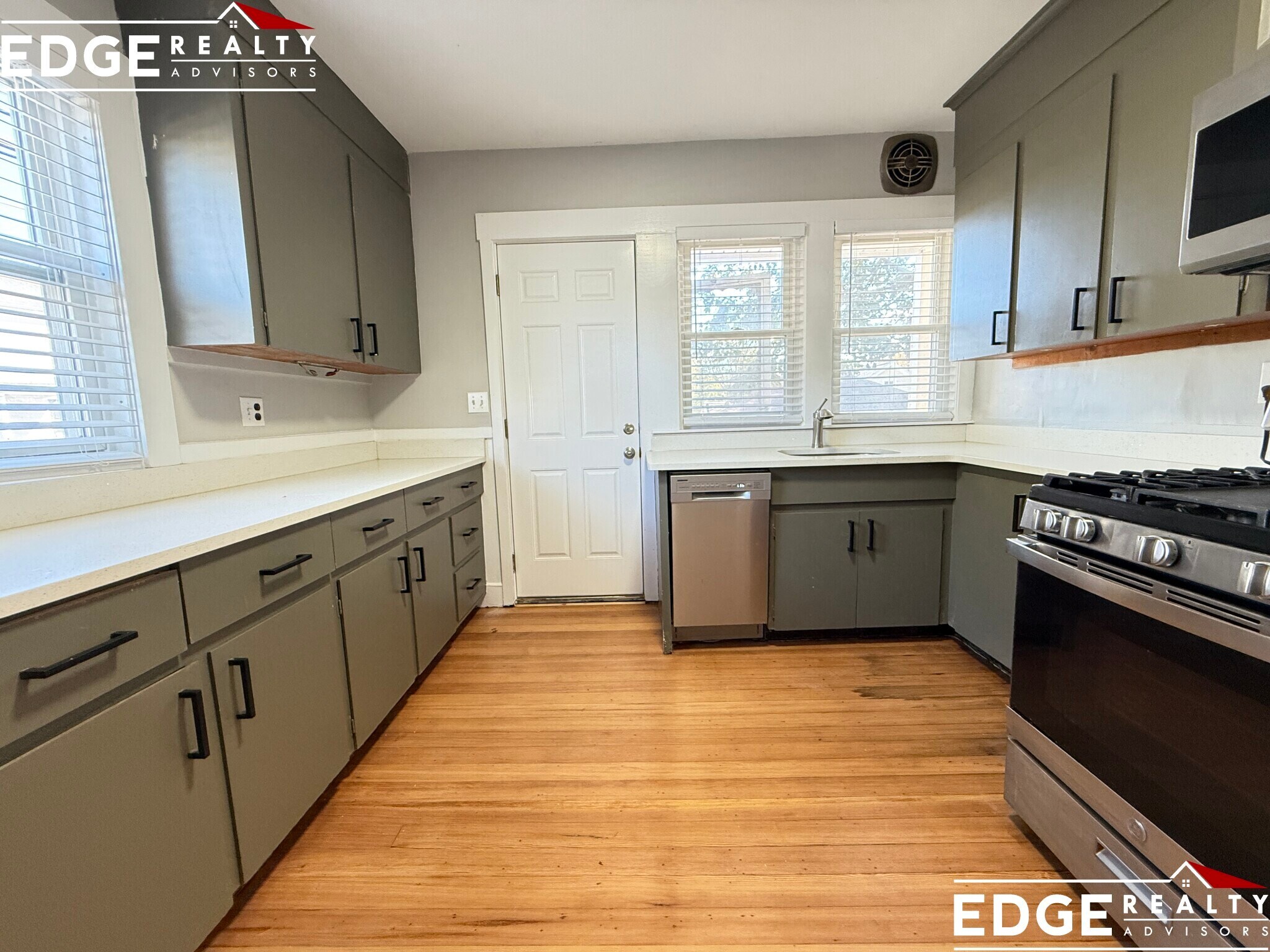 Building Photo - 141 Edenfield Ave