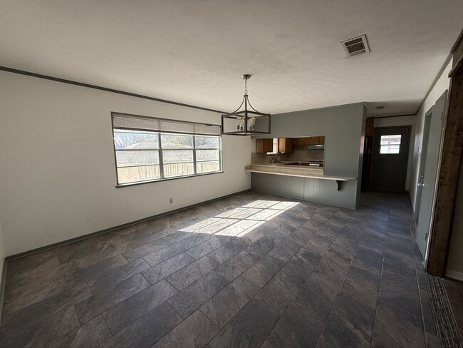 Building Photo - 7765 Coburn Dr