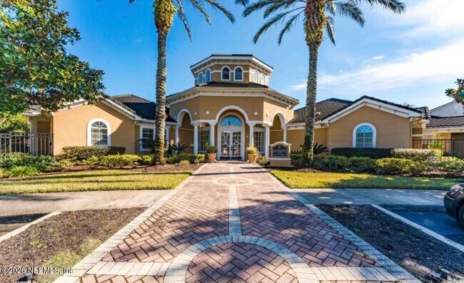 Building Photo - 10075 GATE N Pky