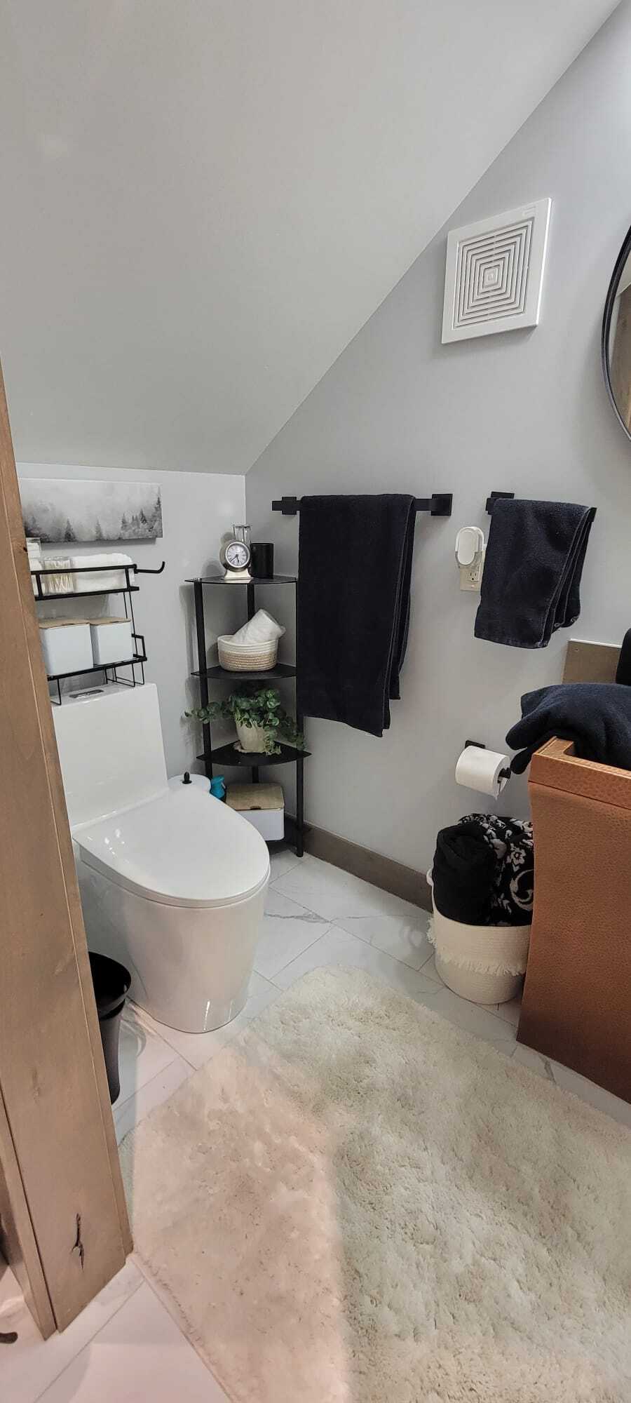 3- piece bath - 2100 Marys Lake Rd