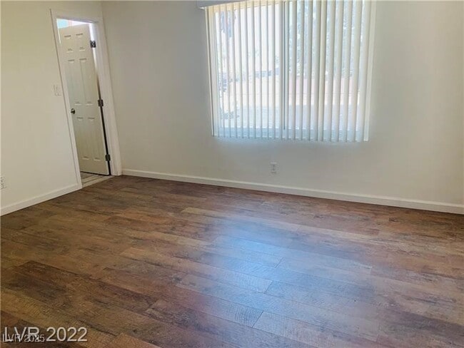 Building Photo - 501 Slayton Dr