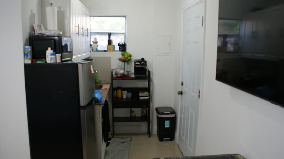 Kitchen - 2240 NW 90th St