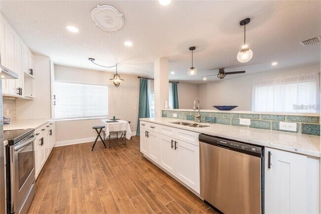 Building Photo - 13116 Fennway Ridge Dr