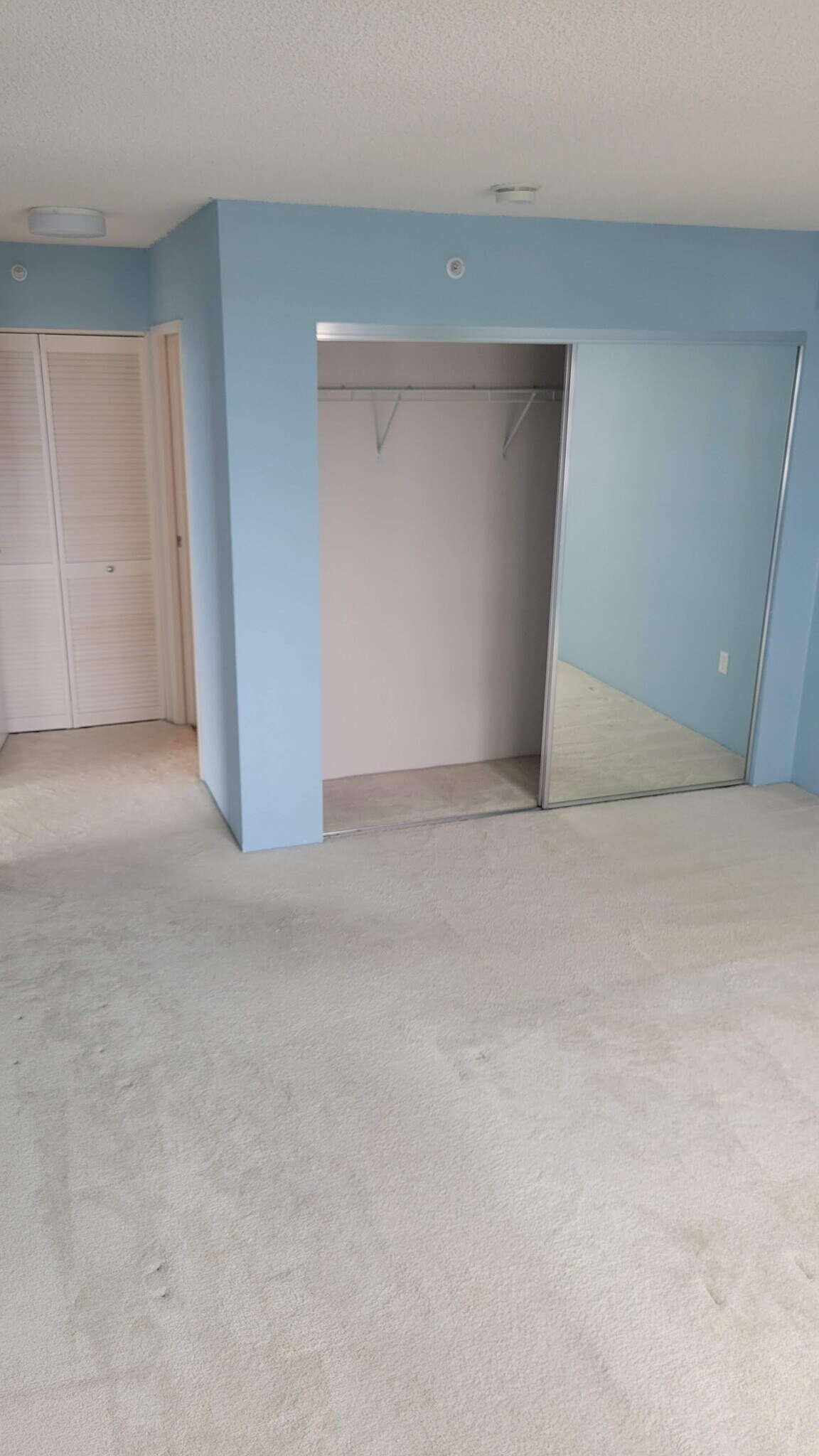 Building Photo - 801 South St