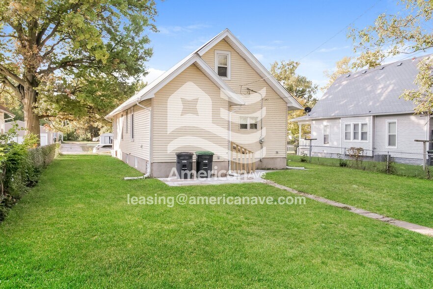 Building Photo - 2518 Jaynes St