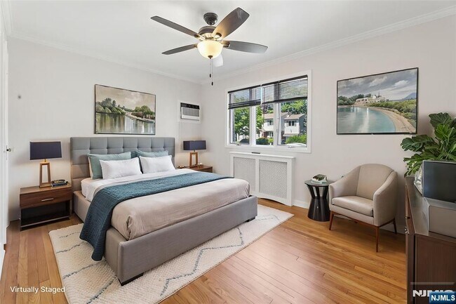 Building Photo - 35-10 Ferry Heights