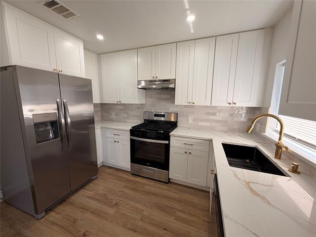 Building Photo - 2408 Norwood Dr