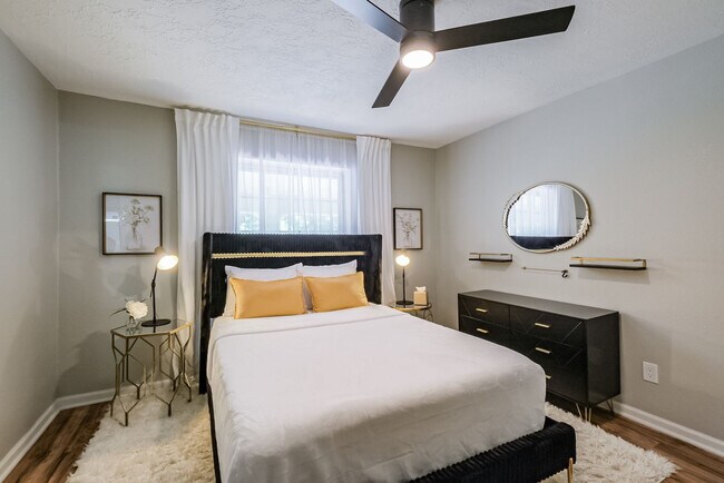 Building Photo - 2507 Montrose Blvd