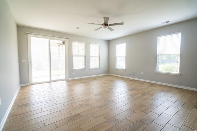 Building Photo - 2713 Scarecrow Way
