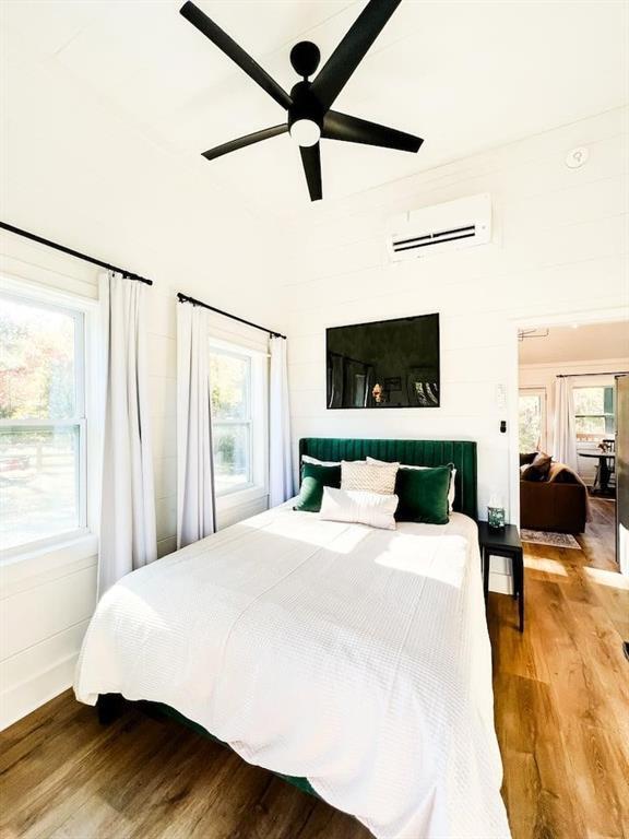 Building Photo - 300 Burbano Creekside Lndg