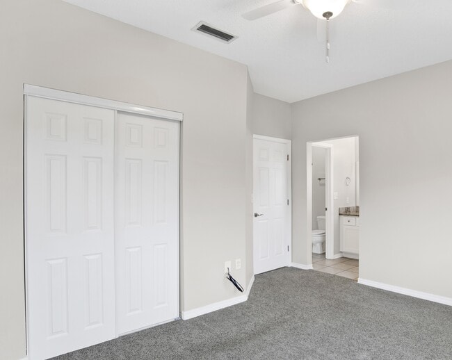 Building Photo - 501 Cotton Creek Dr