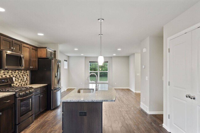 Building Photo - 5834 Lien Rd