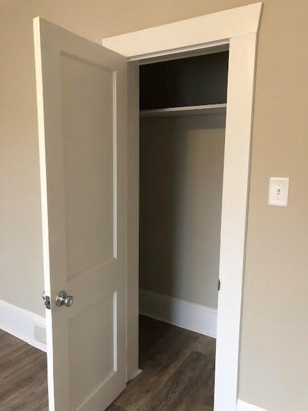 Bedroom 1 Master Suite Closet - 5883 Core Point Rd