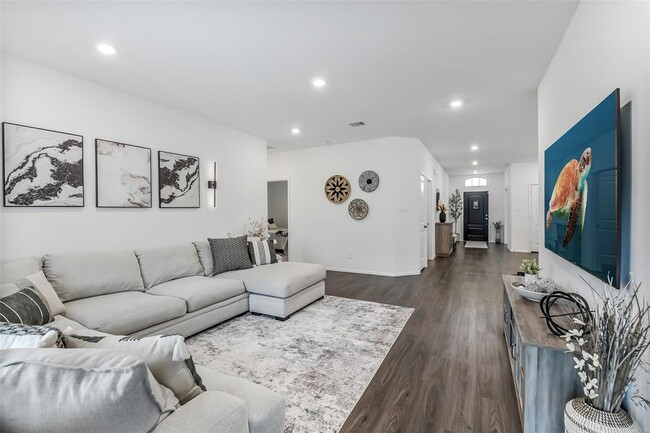 Building Photo - 17018 Westmoreland Promenade Pl