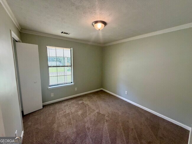 Building Photo - 209 Stagecoach Ridge
