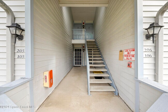 Building Photo - 7030 U.S. Rte 1