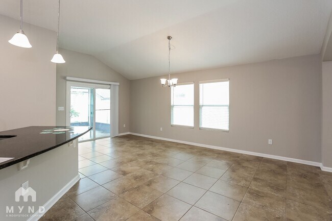Building Photo - 3995 Emilio Ln