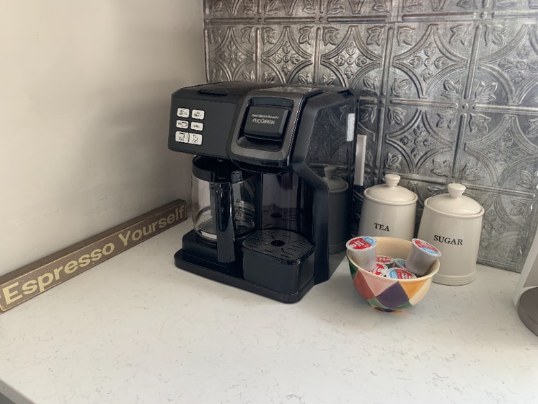 Building Photo - 3185 Jackson St