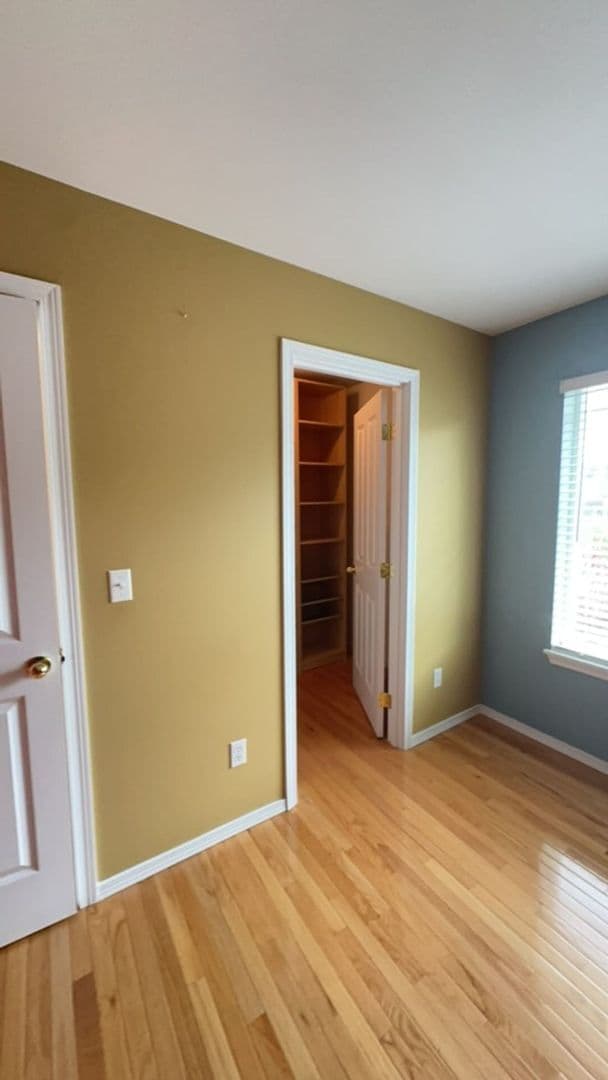 Building Photo - Bothell Home