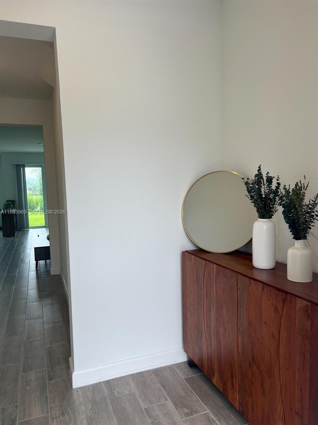 Building Photo - 4343 Hammock Grove Dr