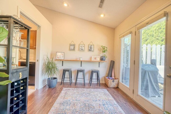 Building Photo - 3636 Augusta Dr