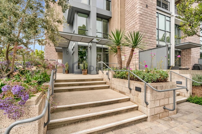 Building Photo - 13045 Pacific Promenade