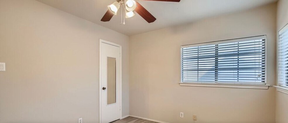 Building Photo - 8143 Seldon Trail