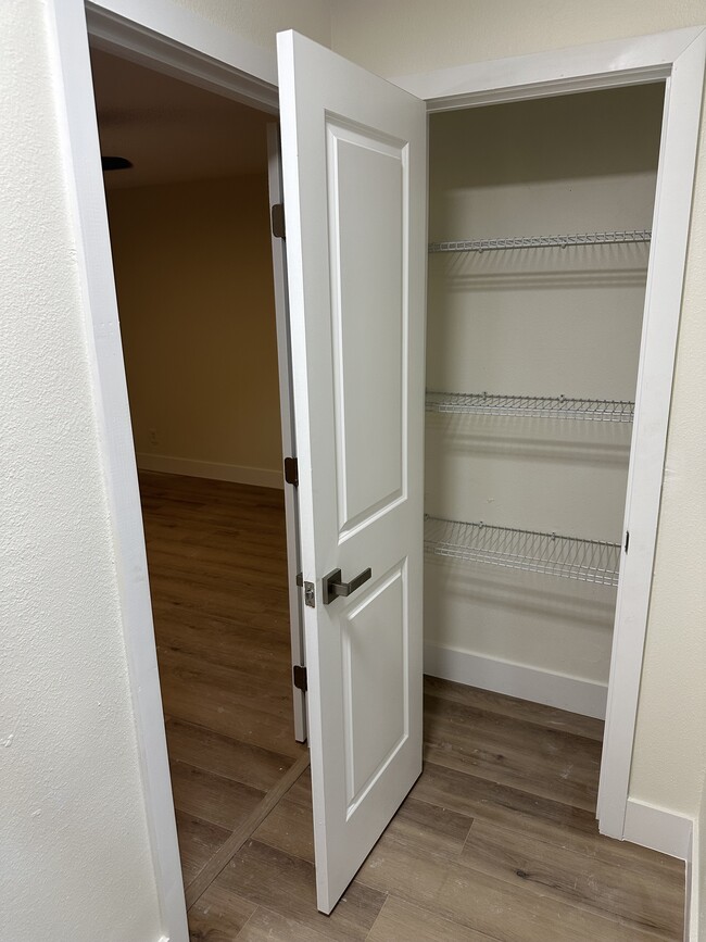 Building Photo - 3111 W Spruce St