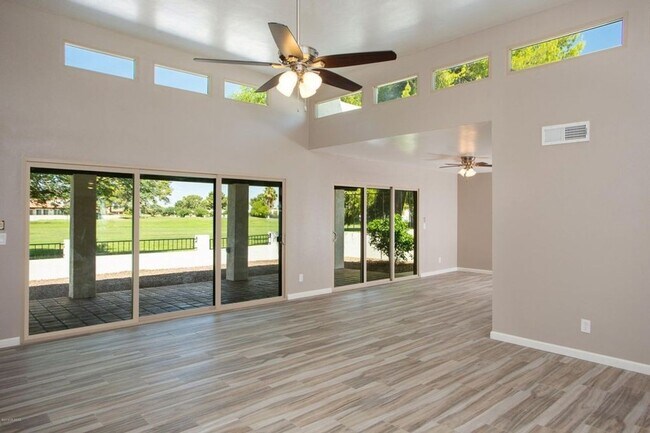 Building Photo - 1383 N Calle Hermosa