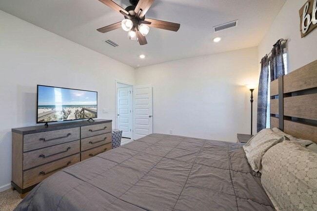 Building Photo - 51 Woodsorrel St