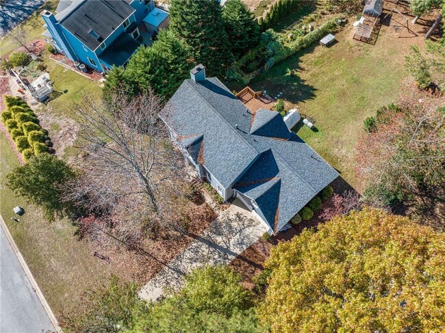 Building Photo - 210 Timber Laurel Ct