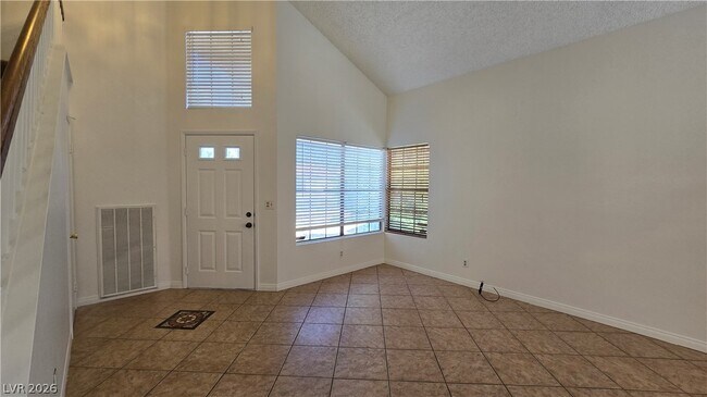 Building Photo - 4724 Cosley Dr