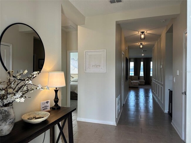 Building Photo - 751 Staffora St