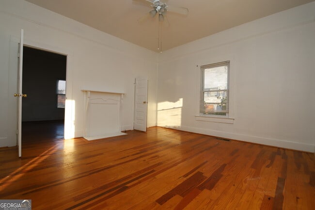 Building Photo - 201 Jennings St