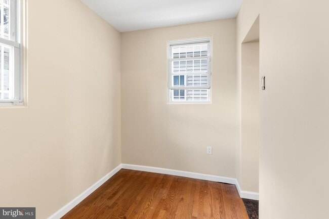 Building Photo - 1842 McKean St
