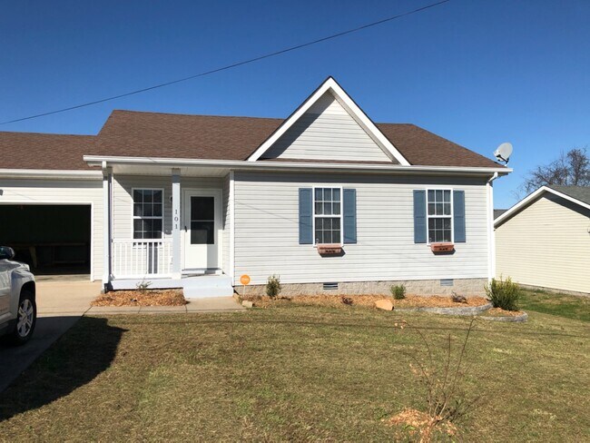landscaping - 101 Bowers Ct